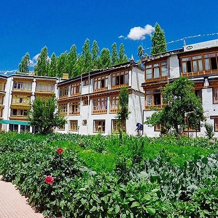 Oriental Hotel Лех Екстер'єр фото